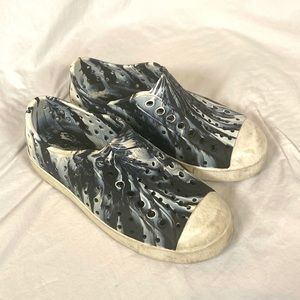 Native, Kids Size 11, Slip-On Sneakers